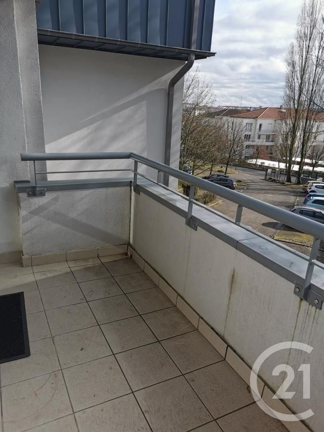 Appartement F2 à louer - 2 pièces - 49.45 m2 - VILLERS LES NANCY - 54 - LORRAINE - Century 21 Les Portes D'Or