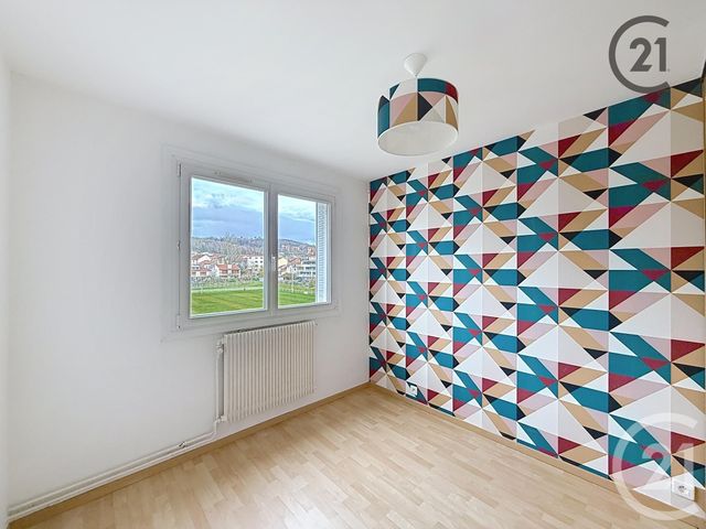 Appartement F4 à louer - 4 pièces - 72.14 m2 - ST MAX - 54 - LORRAINE - Century 21 Les Portes D'Or