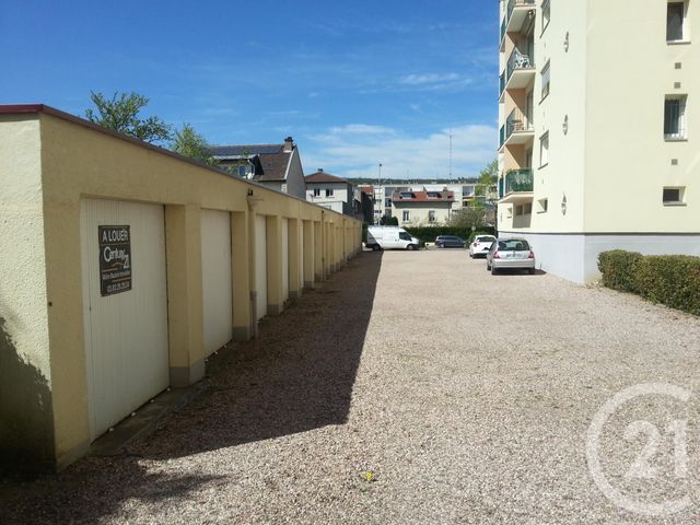 Afficher la photo en grand parking à louer - 14.37 m2 - ST MAX - 54 - LORRAINE - Century 21 Les Portes D'Or