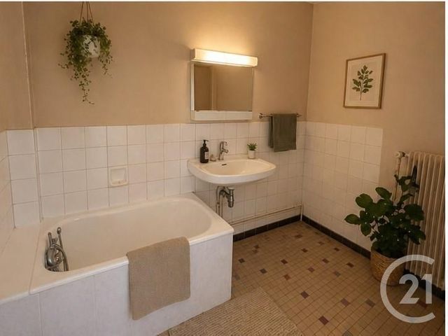 Appartement F2 à vendre - 2 pièces - 44.0 m2 - NANCY - 54 - LORRAINE - Century 21 Les Portes D'Or