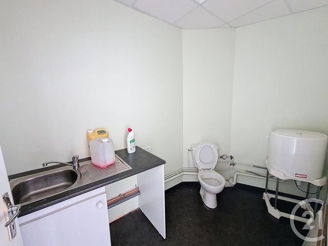 Appartement Local à vendre - 1 pièce - 39.0 m2 - NANCY - 54 - LORRAINE - Century 21 Les Portes D'Or