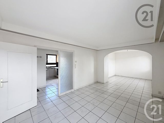 Appartement F3 à louer - 3 pièces - 71.53 m2 - ST MAX - 54 - LORRAINE - Century 21 Les Portes D'Or
