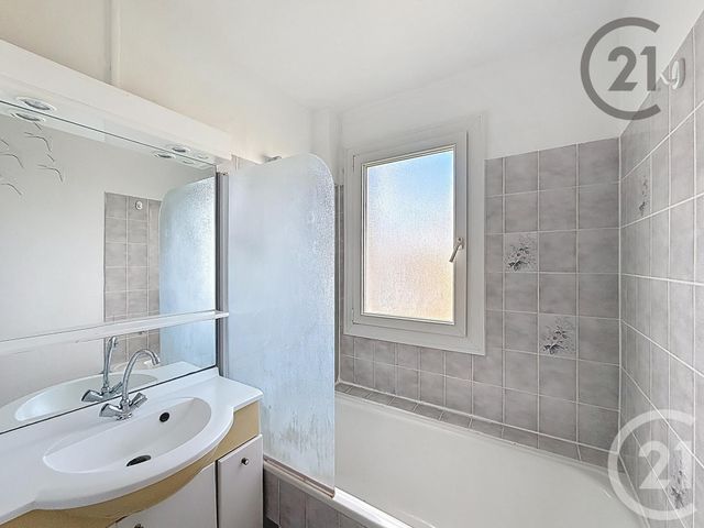 Appartement F3 à louer - 3 pièces - 71.53 m2 - ST MAX - 54 - LORRAINE - Century 21 Les Portes D'Or