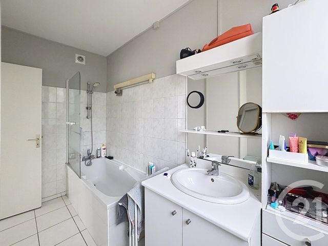 Appartement F3 à vendre - 3 pièces - 59.03 m2 - NANCY - 54 - LORRAINE - Century 21 Les Portes D'Or