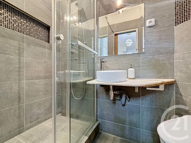 Appartement F4 à vendre - 5 pièces - 122.6 m2 - NANCY - 54 - LORRAINE - Century 21 Les Portes D'Or