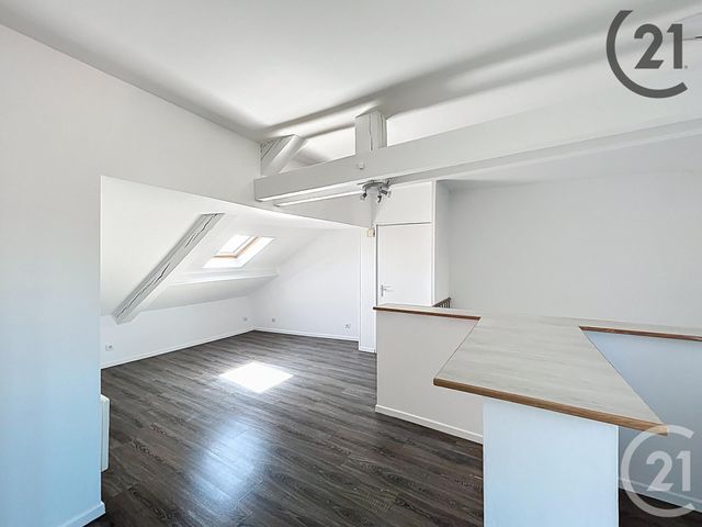 Afficher la photo en grand Appartement F3 à louer - 3 pièces - 45.14 m2 - NANCY - 54 - LORRAINE - Century 21 Les Portes D'Or