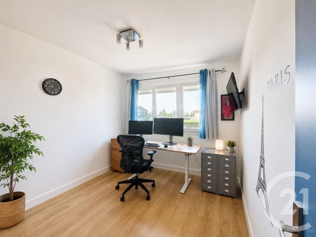 Appartement F4 à vendre - 4 pièces - 74.0 m2 - ST MAX - 54 - LORRAINE - Century 21 Les Portes D'Or