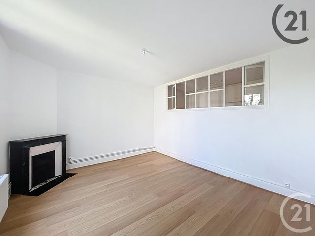 Appartement F3 à louer - 3 pièces - 75.0 m2 - NANCY - 54 - LORRAINE - Century 21 Les Portes D'Or