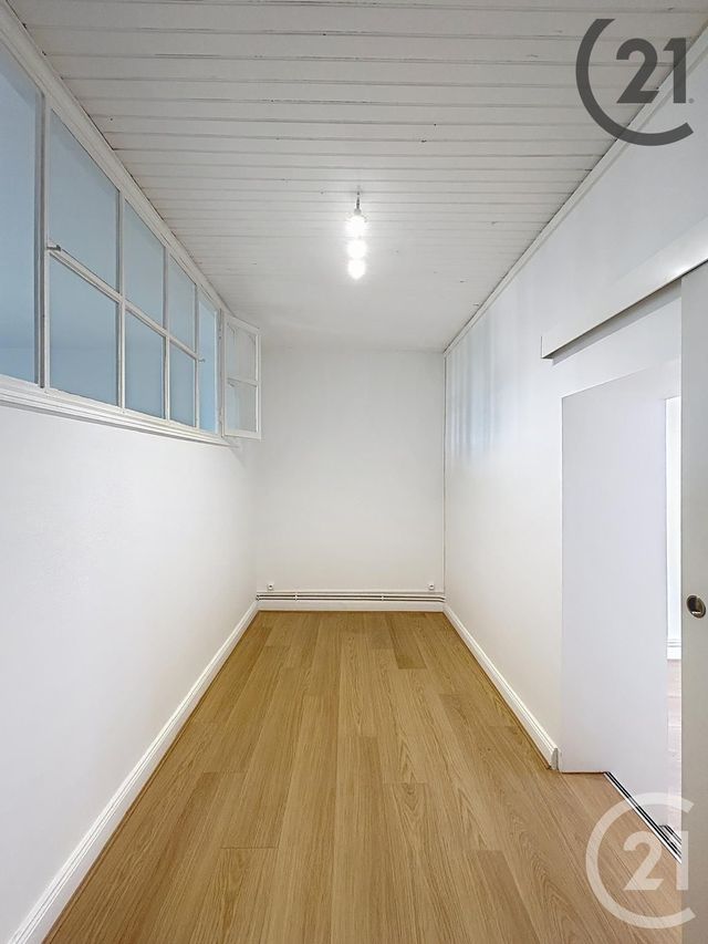 Appartement F3 à louer - 3 pièces - 75.0 m2 - NANCY - 54 - LORRAINE - Century 21 Les Portes D'Or