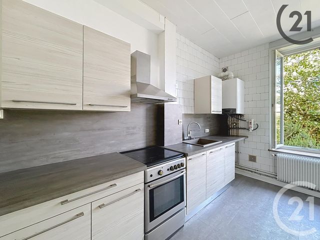 Appartement F3 à louer - 3 pièces - 75.0 m2 - NANCY - 54 - LORRAINE - Century 21 Les Portes D'Or