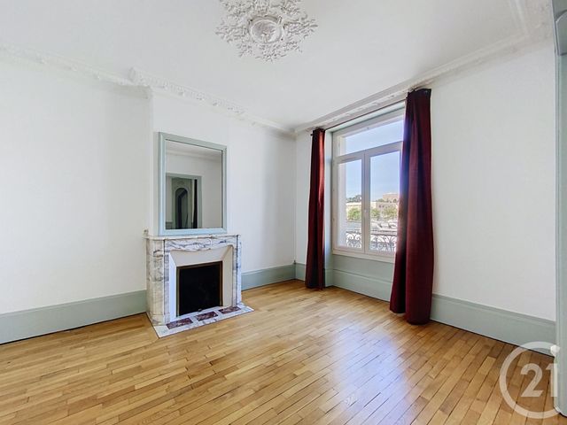 Appartement F5 à vendre - 5 pièces - 106.0 m2 - NANCY - 54 - LORRAINE - Century 21 Les Portes D'Or