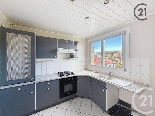 Appartement F4 à louer - 4 pièces - 83.26 m2 - ST MAX - 54 - LORRAINE - Century 21 Les Portes D'Or