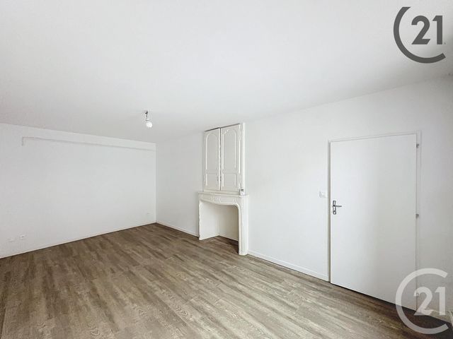 Appartement F3 à louer - 3 pièces - 75.25 m2 - BLAINVILLE SUR L EAU - 54 - LORRAINE - Century 21 Les Portes D'Or