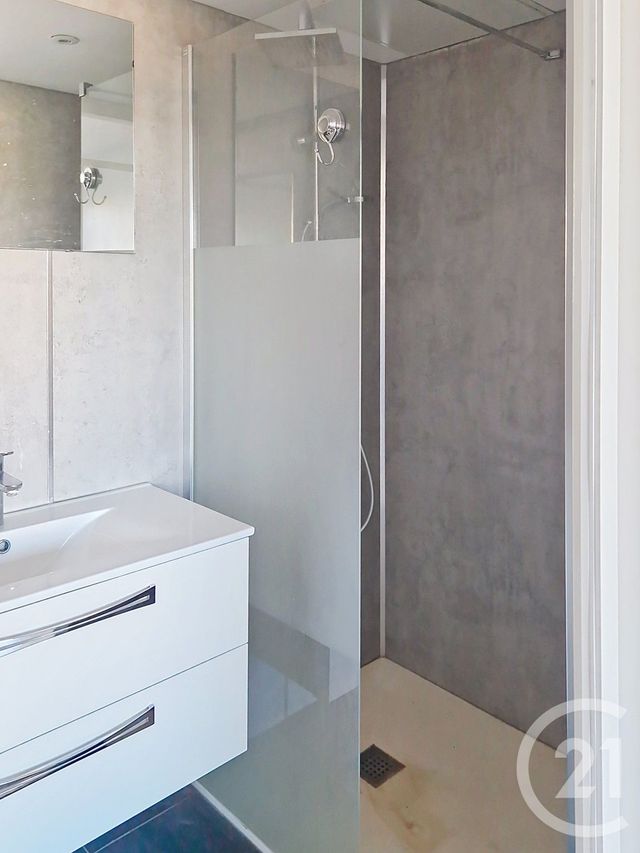 Appartement T5 à vendre - 5 pièces - 176.8 m2 - COMMERCY - 55 - LORRAINE - Century 21 Les Portes D'Or