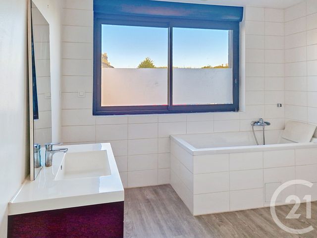 Appartement T5 à vendre - 5 pièces - 176.8 m2 - COMMERCY - 55 - LORRAINE - Century 21 Les Portes D'Or