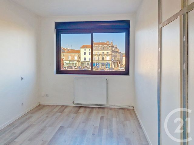 Appartement T5 à vendre - 5 pièces - 176.8 m2 - COMMERCY - 55 - LORRAINE - Century 21 Les Portes D'Or