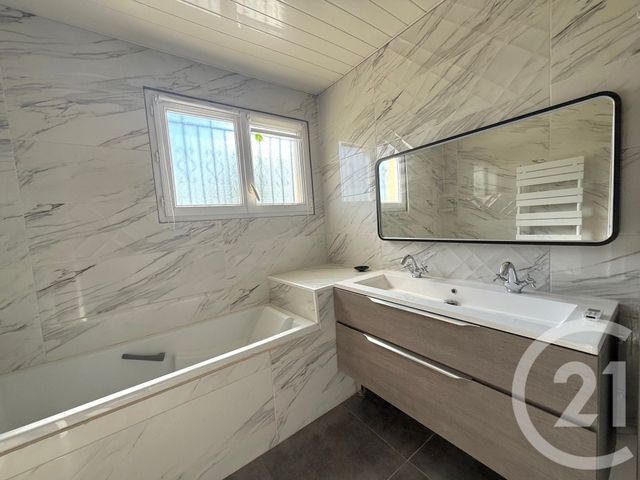 maison à vendre - 7 pièces - 140.0 m2 - DOMBASLE SUR MEURTHE - 54 - LORRAINE - Century 21 Les Portes D'Or