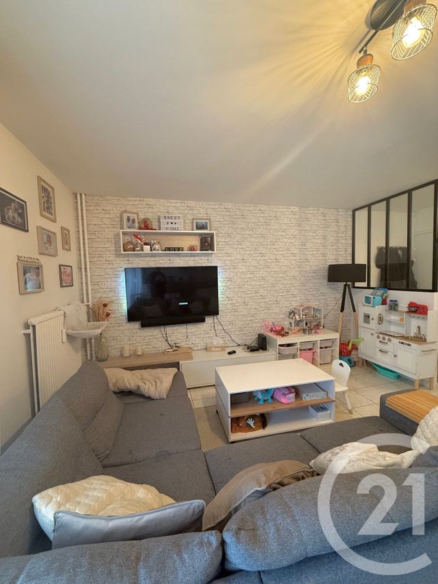 Appartement T3 à vendre - 4 pièces - 77.05 m2 - ESSEY LES NANCY - 54 - LORRAINE - Century 21 Les Portes D'Or
