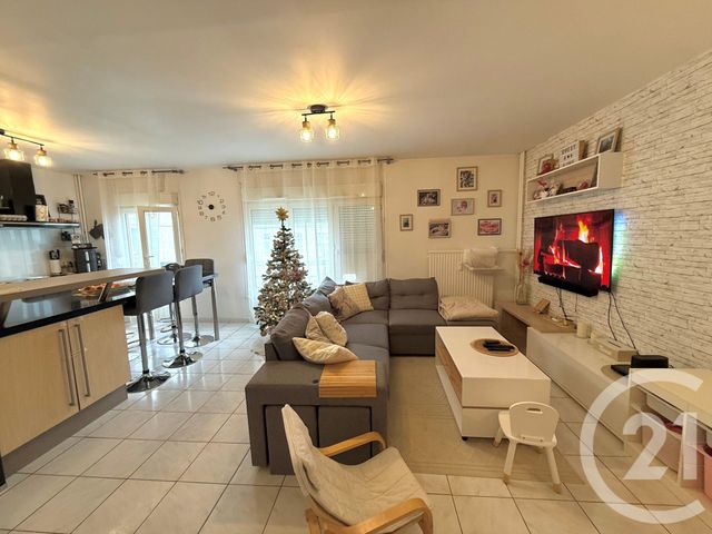 Appartement T3 à vendre - 4 pièces - 77.05 m2 - ESSEY LES NANCY - 54 - LORRAINE - Century 21 Les Portes D'Or