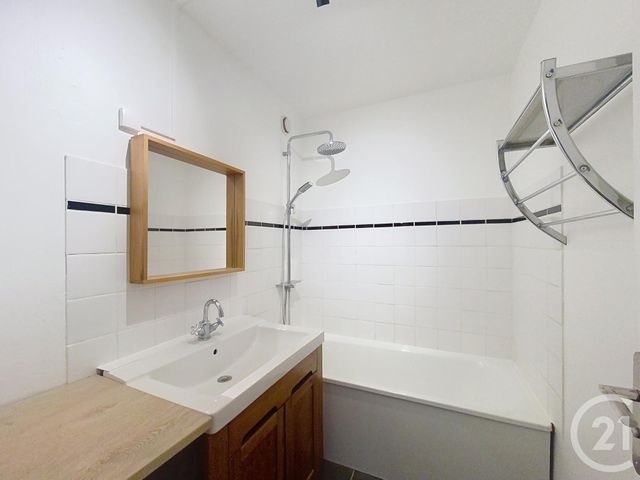 Appartement F3 à vendre - 3 pièces - 71.15 m2 - ESSEY LES NANCY - 54 - LORRAINE - Century 21 Les Portes D'Or