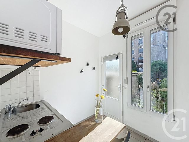 Appartement F1 à louer - 1 pièce - 28.75 m2 - NANCY - 54 - LORRAINE - Century 21 Les Portes D'Or