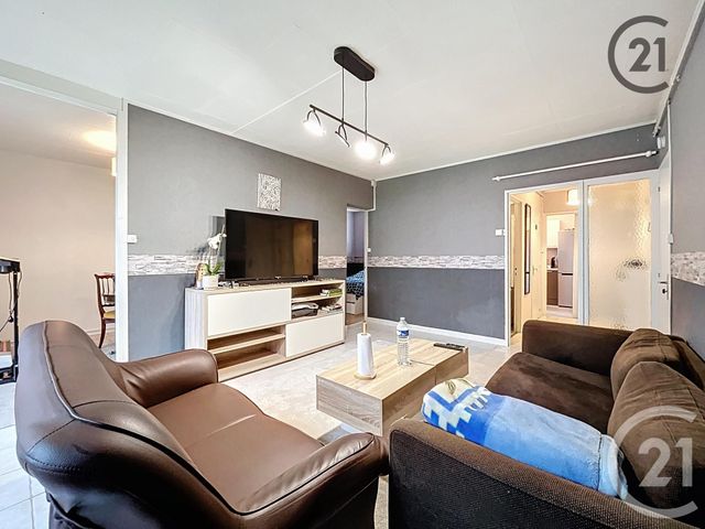 Appartement T2 à vendre - 2 pièces - 49.3 m2 - ST MAX - 54 - LORRAINE - Century 21 Les Portes D'Or