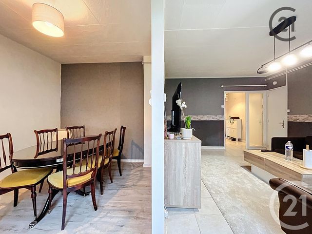 Appartement T2 à vendre - 2 pièces - 49.3 m2 - ST MAX - 54 - LORRAINE - Century 21 Les Portes D'Or