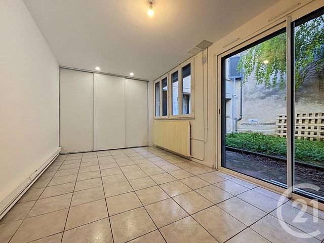 Appartement F2 à vendre - 2 pièces - 54.2 m2 - ESSEY LES NANCY - 54 - LORRAINE - Century 21 Les Portes D'Or