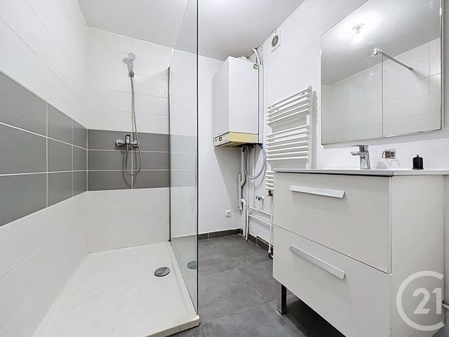 Appartement F2 à vendre - 2 pièces - 54.2 m2 - ESSEY LES NANCY - 54 - LORRAINE - Century 21 Les Portes D'Or