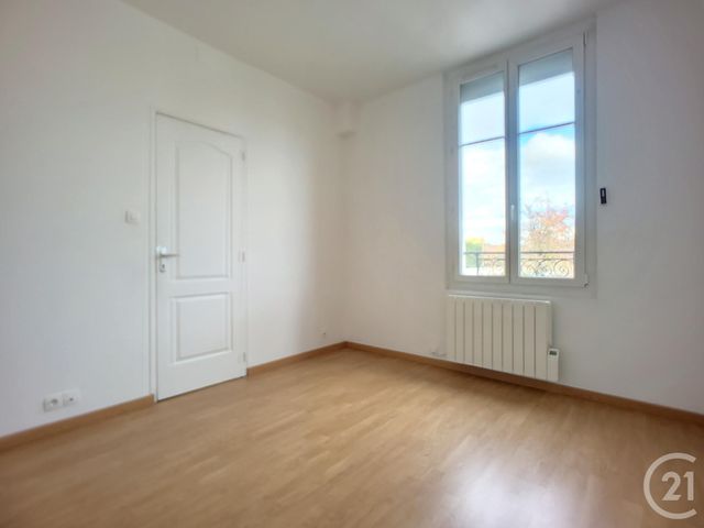 Appartement F3 à louer - 3 pièces - 55.0 m2 - ST MAX - 54 - LORRAINE - Century 21 Les Portes D'Or