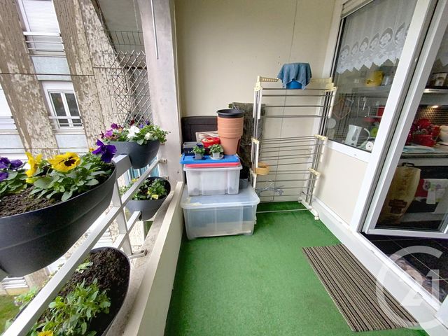 Appartement T2 à vendre - 2 pièces - 52.17 m2 - ESSEY LES NANCY - 54 - LORRAINE - Century 21 Les Portes D'Or