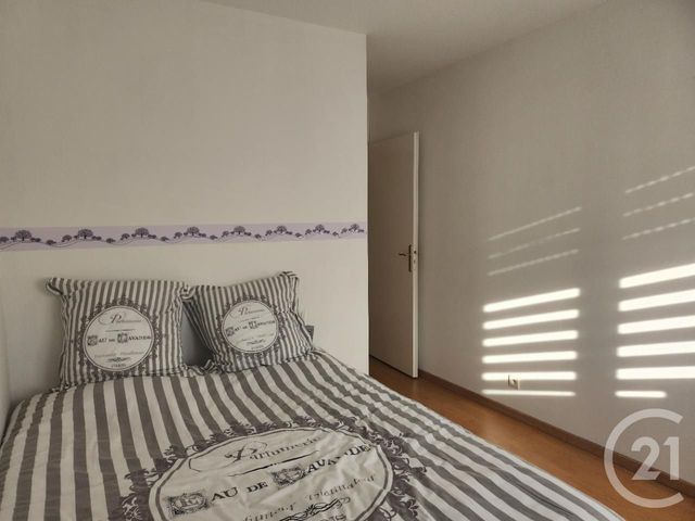 Appartement T4 à louer - 4 pièces - 78.58 m2 - JARVILLE LA MALGRANGE - 54 - LORRAINE - Century 21 Les Portes D'Or