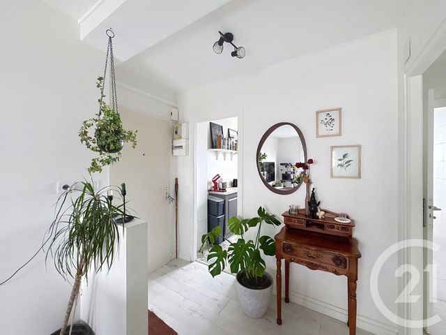 Appartement T3 à vendre - 3 pièces - 50.6 m2 - VANDOEUVRE LES NANCY - 54 - LORRAINE - Century 21 Les Portes D'Or