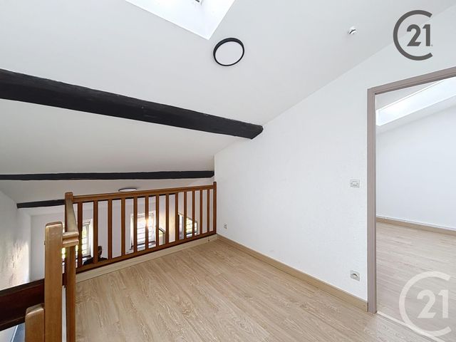 Appartement F3 à louer - 3 pièces - 61.69 m2 - TOUL - 54 - LORRAINE - Century 21 Les Portes D'Or