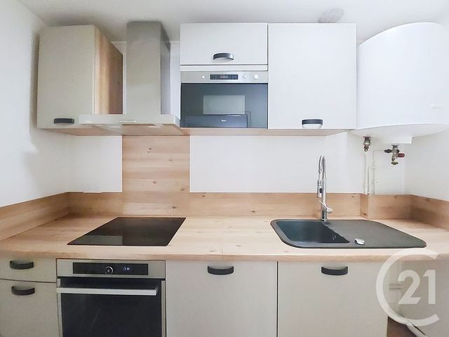 Appartement F1 à louer - 1 pièce - 23.0 m2 - NANCY - 54 - LORRAINE - Century 21 Les Portes D'Or
