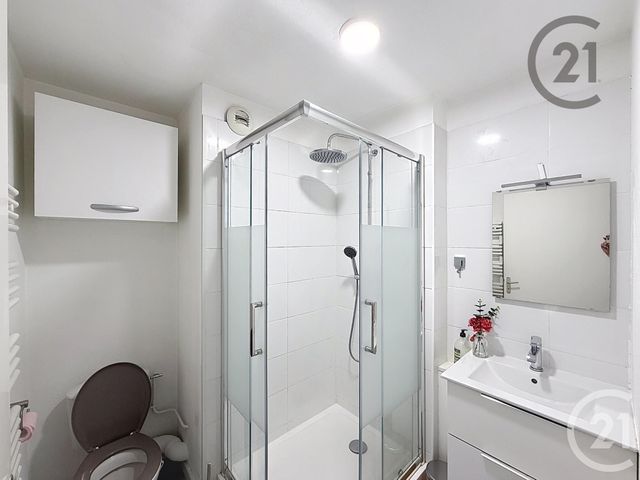 Appartement Duplex à louer - 2 pièces - 36.0 m2 - NANCY - 54 - LORRAINE - Century 21 Les Portes D'Or