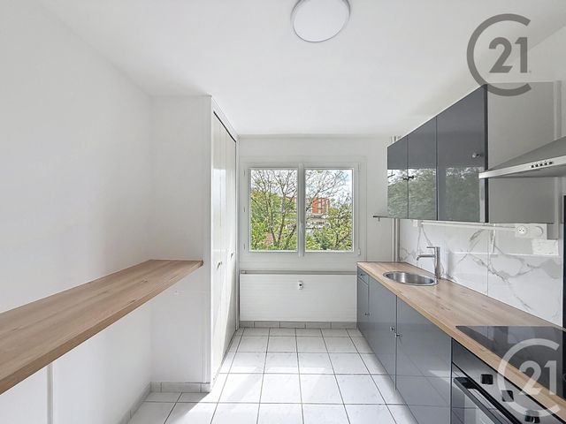 Appartement F2 à louer - 2 pièces - 57.78 m2 - ST MAX - 54 - LORRAINE - Century 21 Les Portes D'Or