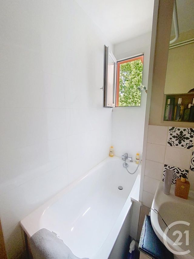 Appartement F3 à vendre - 3 pièces - 51.02 m2 - ST MAX - 54 - LORRAINE - Century 21 Les Portes D'Or