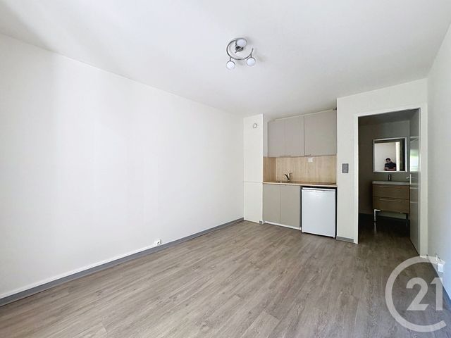 Appartement Studio à vendre - 1 pièce - 18.0 m2 - VANDOEUVRE LES NANCY - 54 - LORRAINE - Century 21 Les Portes D'Or
