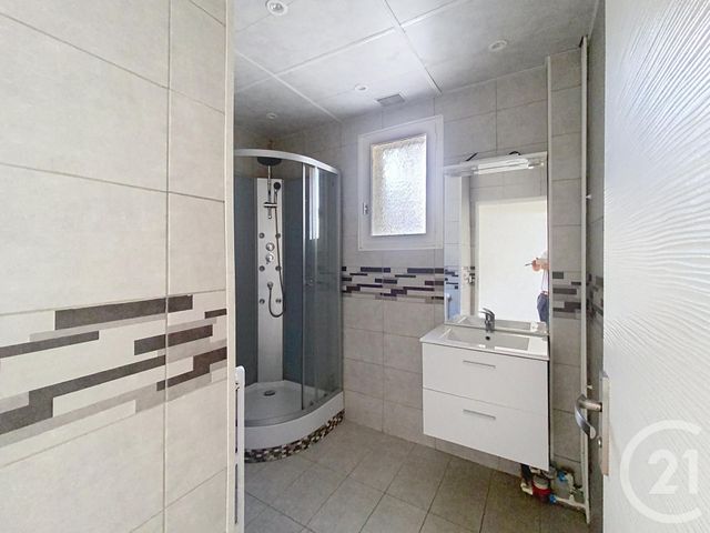Appartement F3 à vendre - 3 pièces - 67.17 m2 - ST MAX - 54 - LORRAINE - Century 21 Les Portes D'Or