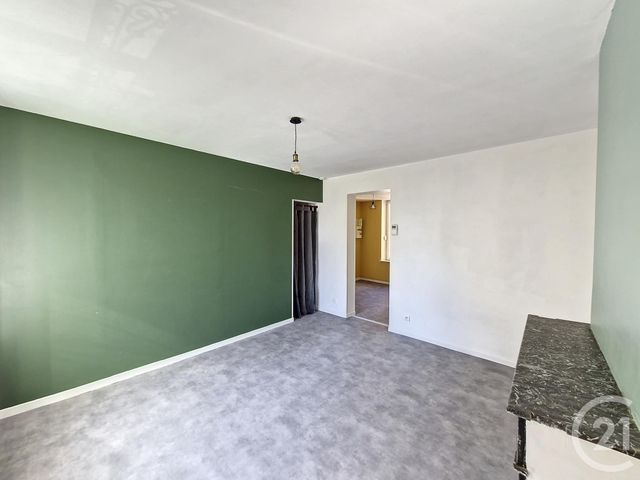 Appartement F1 à louer - 1 pièce - 27.51 m2 - NANCY - 54 - LORRAINE - Century 21 Les Portes D'Or