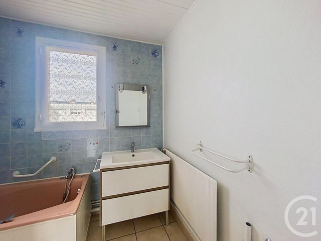 Appartement F4 à vendre - 4 pièces - 67.03 m2 - ST MAX - 54 - LORRAINE - Century 21 Les Portes D'Or