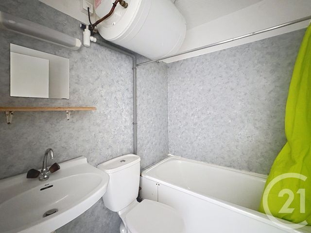 Appartement Studio à vendre - 1 pièce - 21.0 m2 - VANDOEUVRE LES NANCY - 54 - LORRAINE - Century 21 Les Portes D'Or