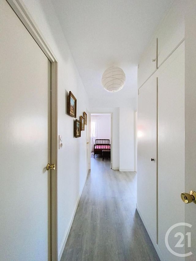 Appartement F5 à vendre - 5 pièces - 108.57 m2 - NANCY - 54 - LORRAINE - Century 21 Les Portes D'Or