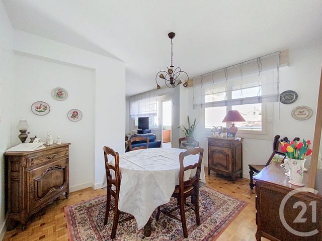 Appartement F5 à vendre - 5 pièces - 108.57 m2 - NANCY - 54 - LORRAINE - Century 21 Les Portes D'Or