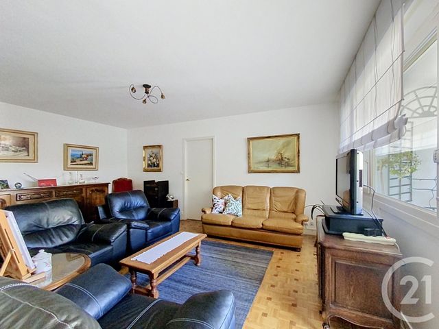Appartement F5 à vendre - 5 pièces - 108.57 m2 - NANCY - 54 - LORRAINE - Century 21 Les Portes D'Or