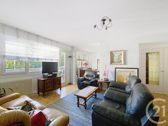 Appartement F5 à vendre - 5 pièces - 108.57 m2 - NANCY - 54 - LORRAINE - Century 21 Les Portes D'Or