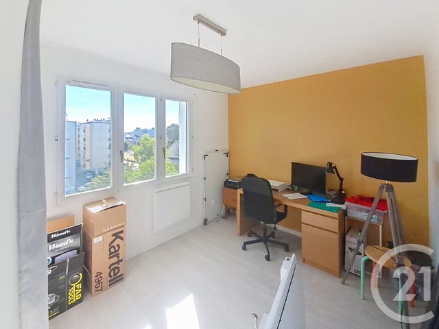 Appartement F4 à vendre - 4 pièces - 86.47 m2 - ST MAX - 54 - LORRAINE - Century 21 Les Portes D'Or